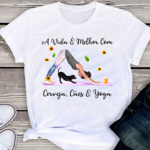 Camiseta A Vida É Melhor Com Vinho Gatos E Yoga